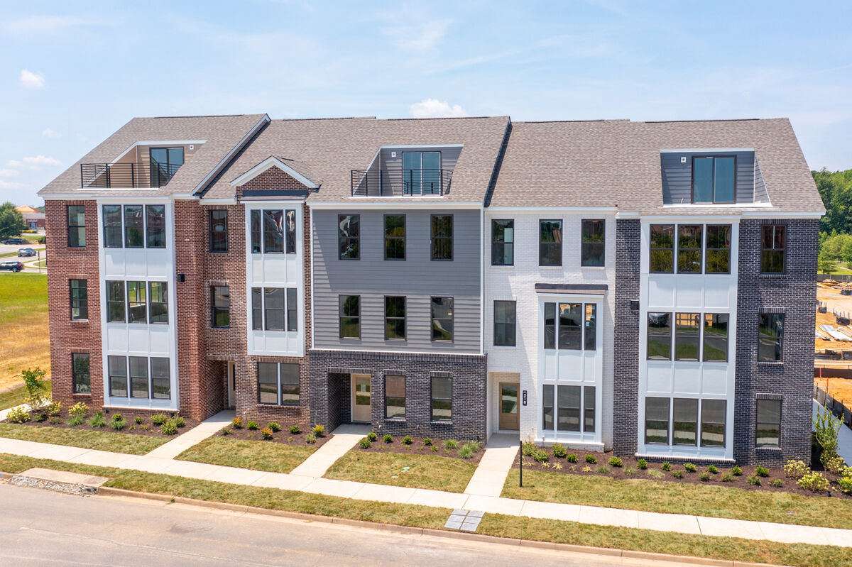 EdgeAtWestchesterCommons_Exterior.jpg